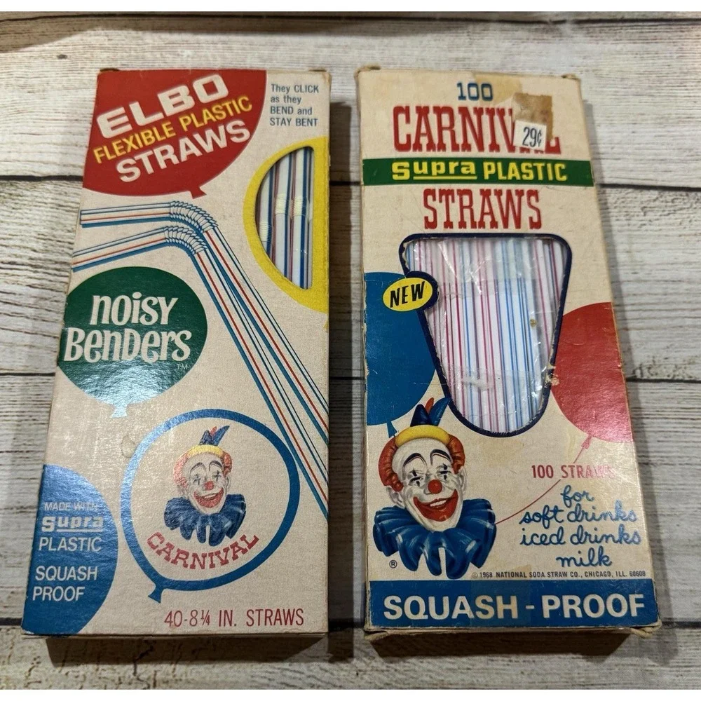 Lot of Vintage Carnival Straws 4 Boxes Blue Red Noisy Benders Movie Prop Tub37